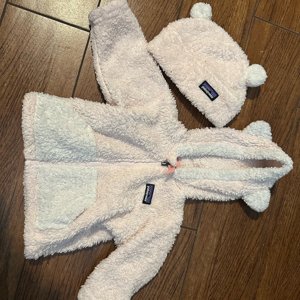 Patagonia Baby Fleece Jacket and Hat Set - Pink